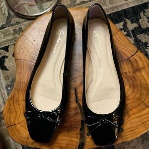 Guilhermina black patent leather square toe ballet flats with bow detail 9 $160